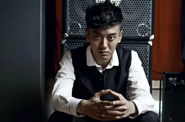 演员-【陈月末的资料】