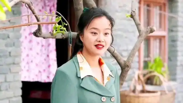 田小草63      心肠狠毒的马喜凤赶走大嫂    还对大嫂的孩子百般虐待