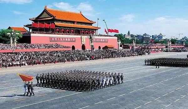 国庆大阅兵 national parade