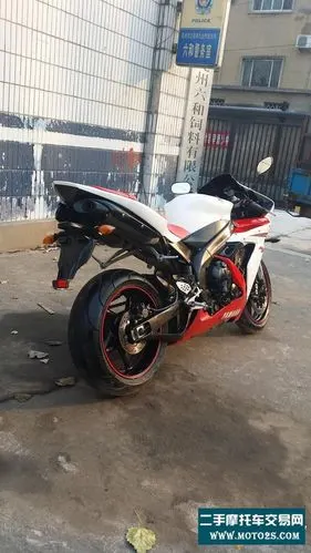 06年雅马哈r1,原版,原装度高
