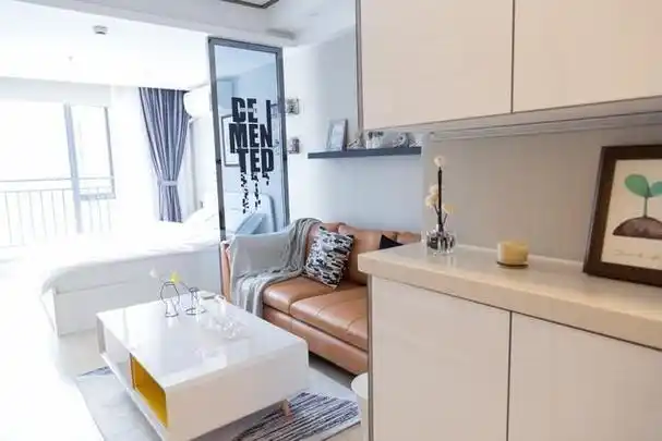 故事:她34岁,老公每月工资4000多给家里2000,因为80000离婚了|梦然