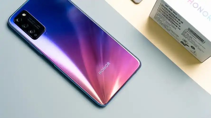 荣耀30青春版图赏:彩虹光背 青春如你