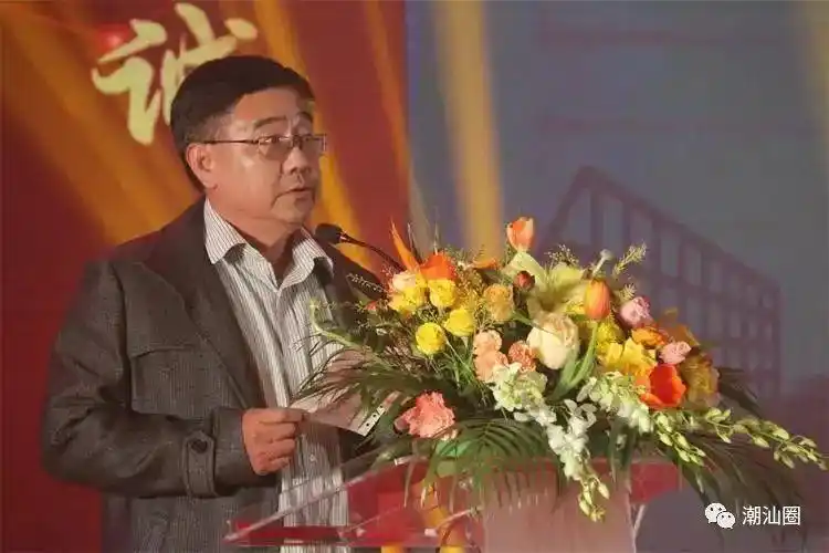 金刚玻璃董事被刑拘,系公司前董事长侄子_腾讯新闻