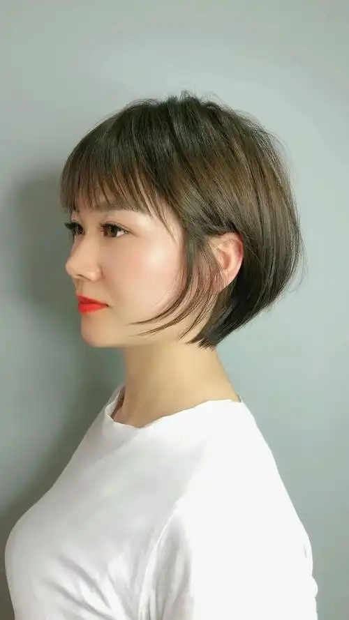 精致挂耳短发