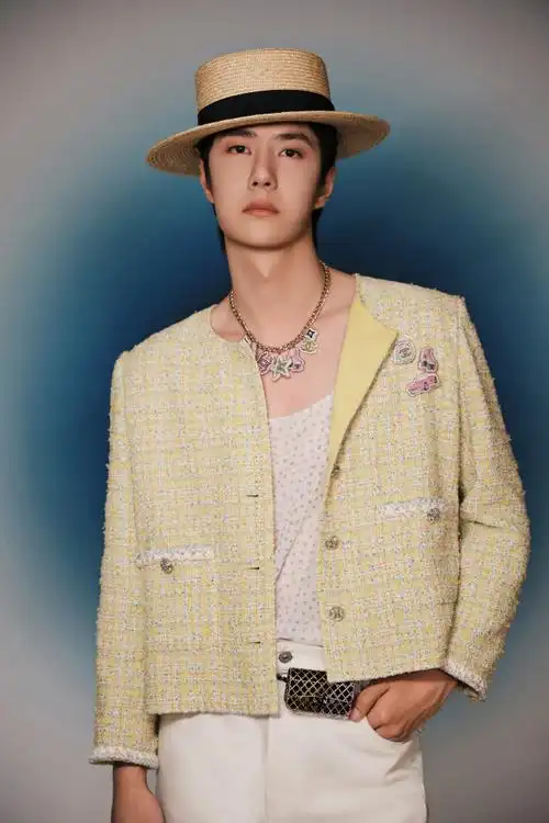 智族gq moty年度人物盛典##王一博南法度假风造型