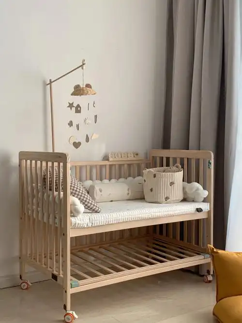 2月份预产期,宝宝的婴儿床已经准备好啦7215