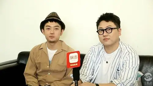 好妹妹乐队:演唱会掏吸油纸引发全场大鼓掌