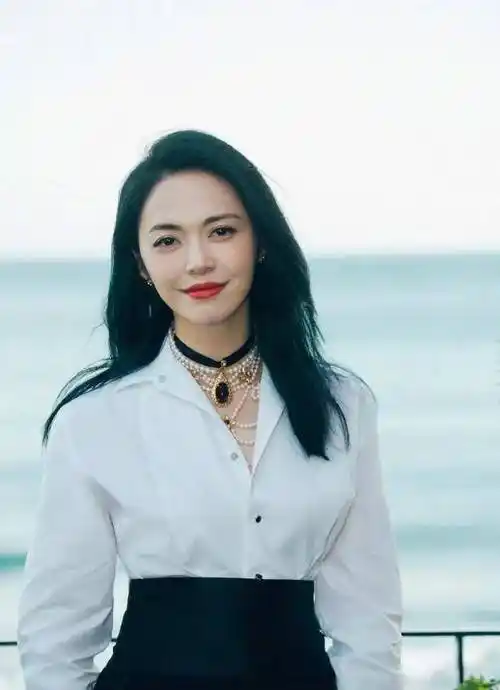 谁说40岁 的女演员有危机?