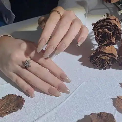 椭圆甲最适合做的美甲款式来了