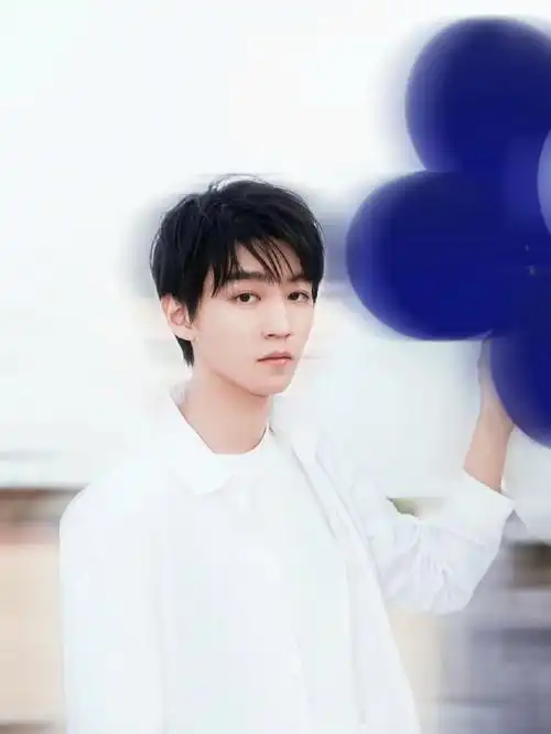 明星壁纸第7弹王俊凯