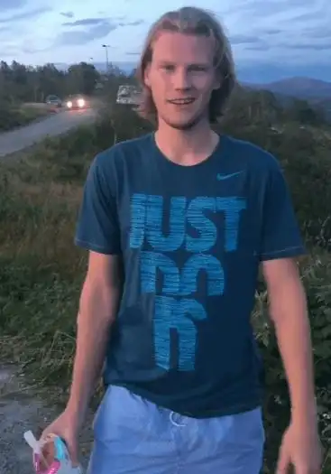 原创老外克里斯中国最火的北欧网红靠偷师中国美食吸粉千万