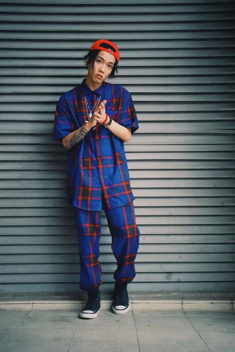 tizzyt发布单曲supertizzy借此表白歌迷