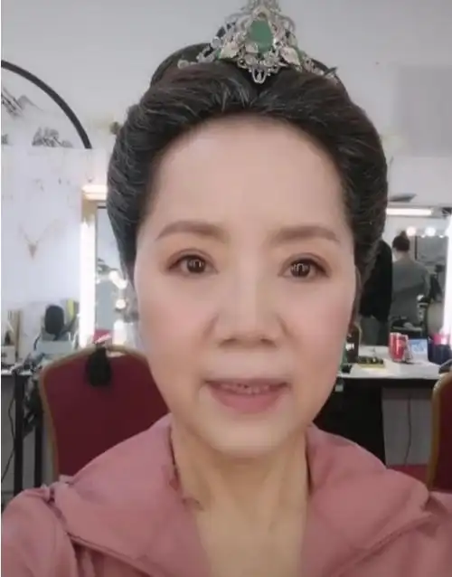 回顾《还珠格格》25年后,剧中12位女星境况,其中3位主角已翻车