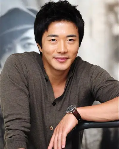 29】【明星】权相佑肇事逃逸被罚700万韩元