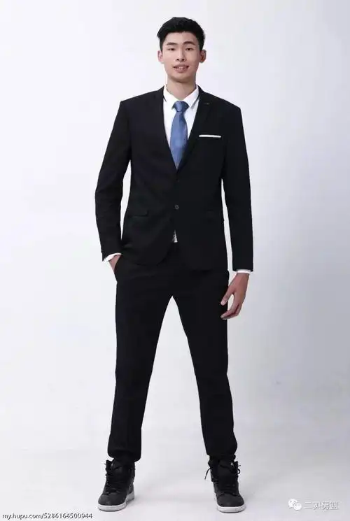 2000年5月7日,国家一级运动员,身高198cm,臂展213cm