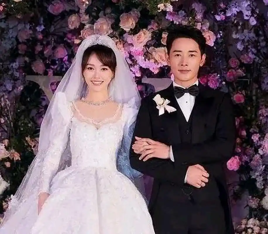 2010年,身价5000万的唐嫣和高云翔同居三年,高云翔再次求婚:"糖糖,这