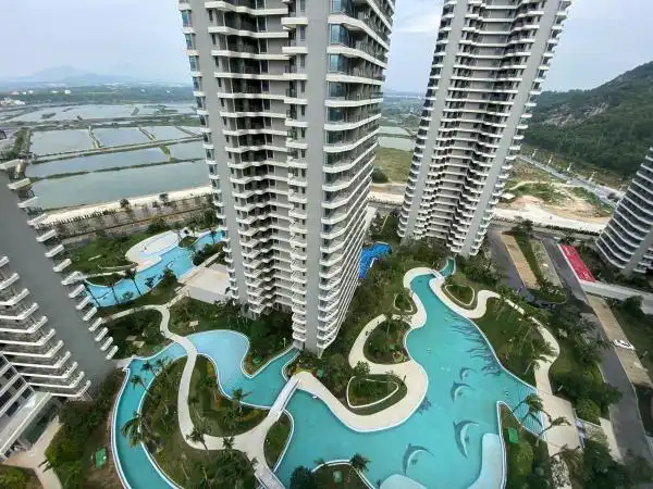 广东阳江沙扒湾荣盛山湖海御海湾总价25万起
