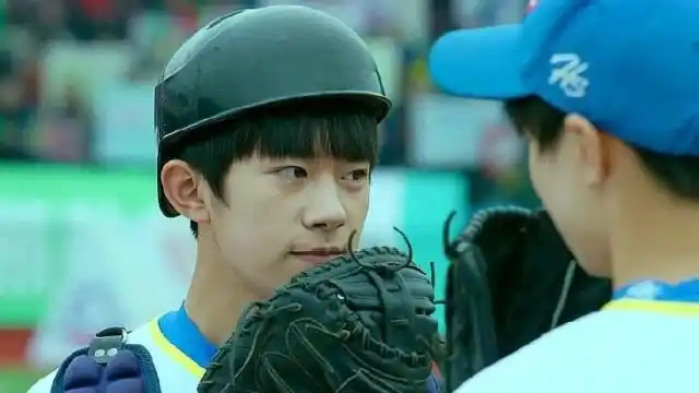 我们的少年时代:银鹰队强势带节奏!该我家帅帅的小军师出手啦!