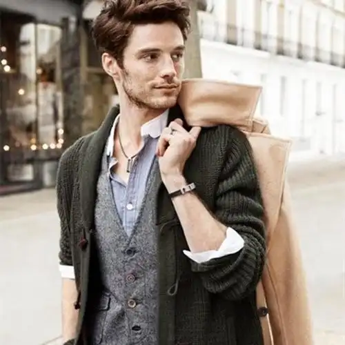 复古风潮男衬衫穿出成熟魅力