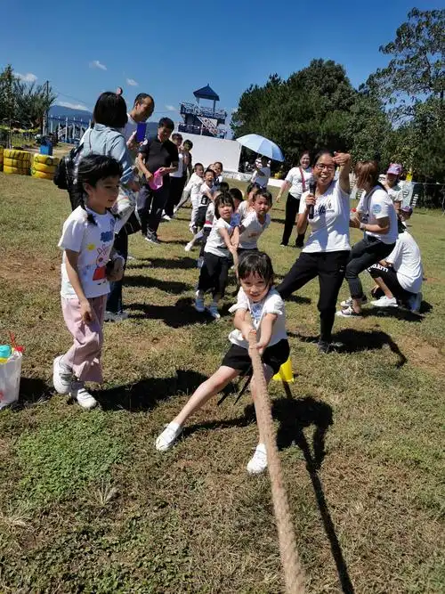 拥抱自然 以爱陪伴——青田县城东实验小学晨曦中队户外亲子活动