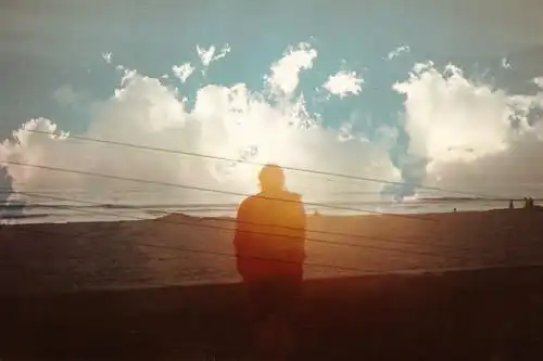 唯美意境光影斑驳青春伤感唯美图片第2张