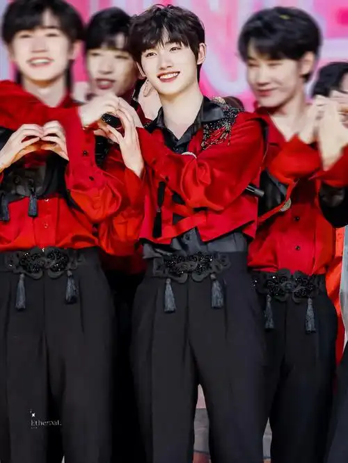 tnt时代少年团2022平安喜乐一切顺利