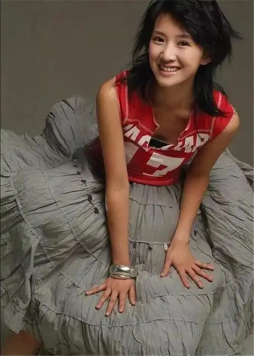 陈格写真,陈道明女儿果然名不虚传