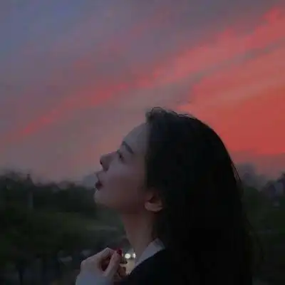 女生微信头像个性霸气十足2020 笑脸给多了惯的全是病