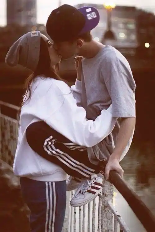 恩爱甜蜜的2016情侣图片