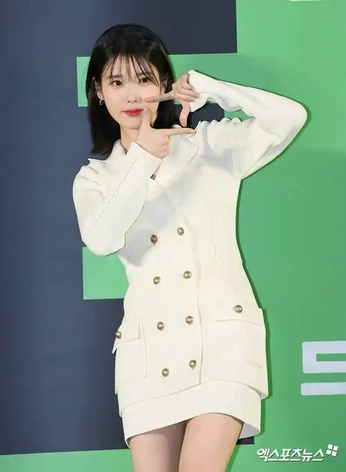 iu李知恩dream##iu中短发造型