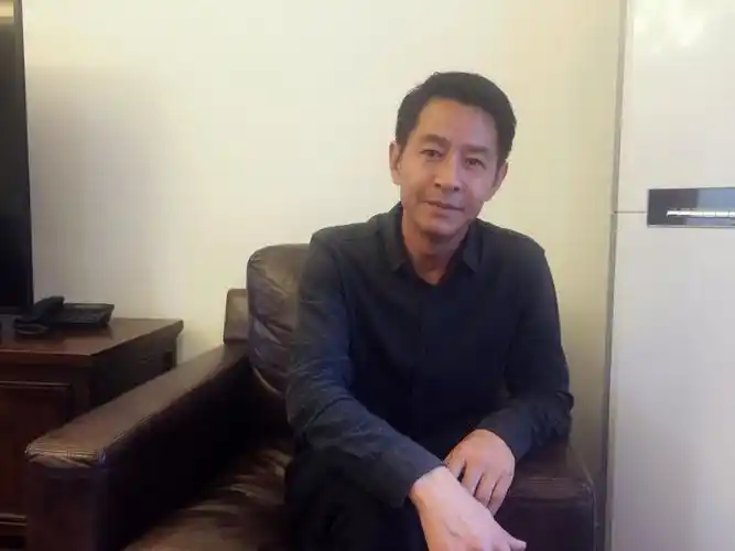 原创郭晓峰国民大叔传奇之63浴室尴尬