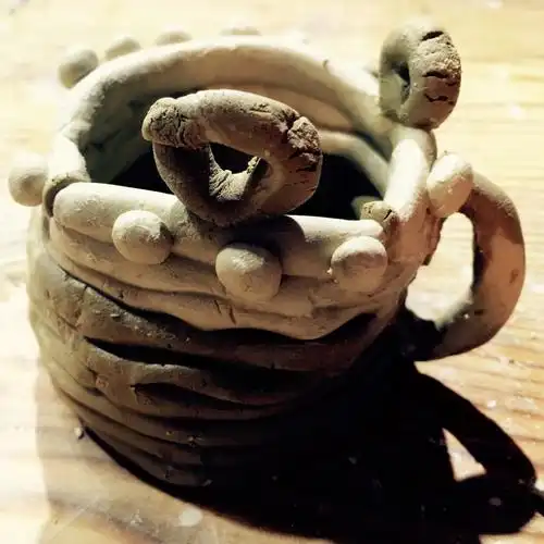 陶艺创作(盘泥条法)