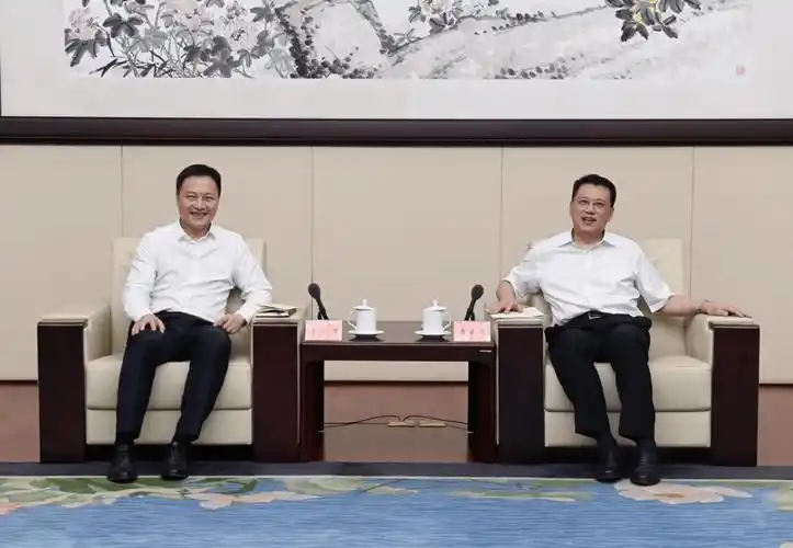 余红辉拜会浙江省委书记袁家军_中林_发展_集团