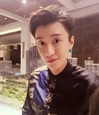 乔任梁手臂去哪里了