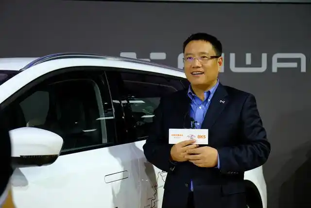 重新定义人车关系 广州车展专访爱驰汽车ceo谷峰