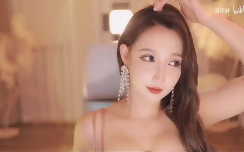 罗米娜教你如何谈恋爱.单身不要怕