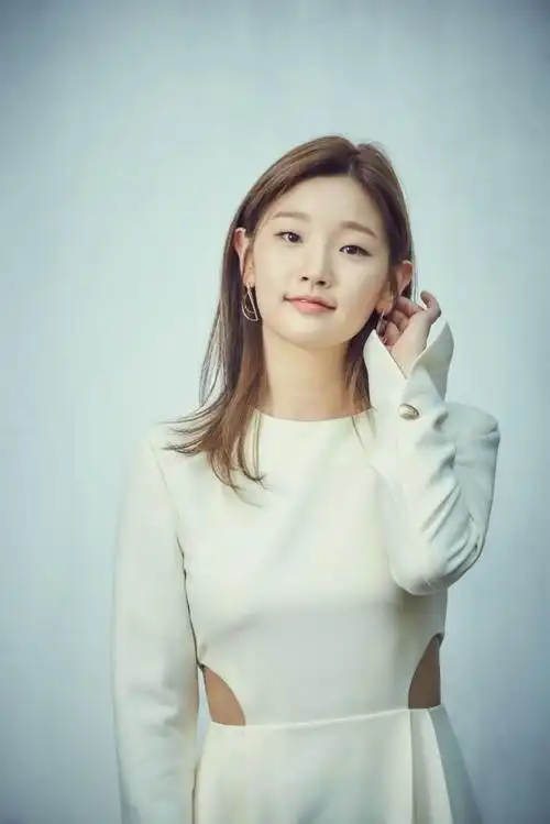 比双眼皮更有魅力的韩国单眼皮女星们