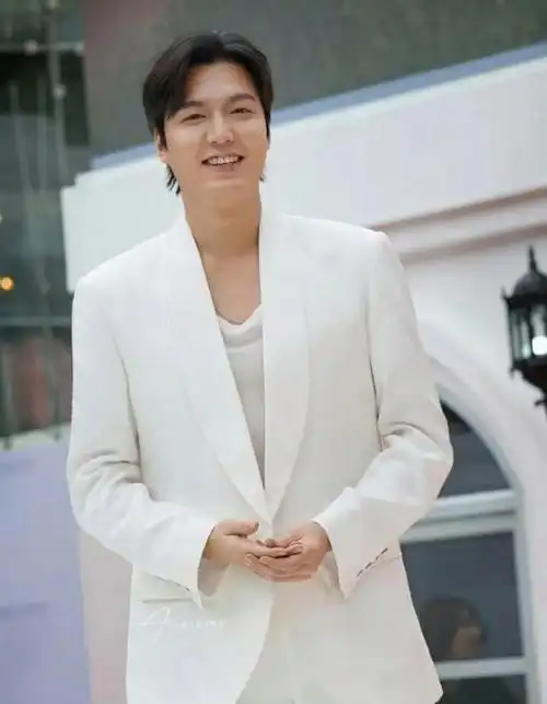 李敏镐也没躲过韩国酵母?