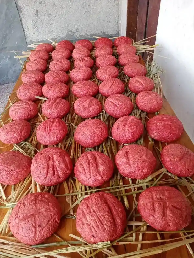 手工制作美食,猪血丸子特别好吃 - 抖音