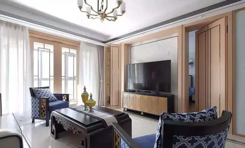 带隐形门的电视墙