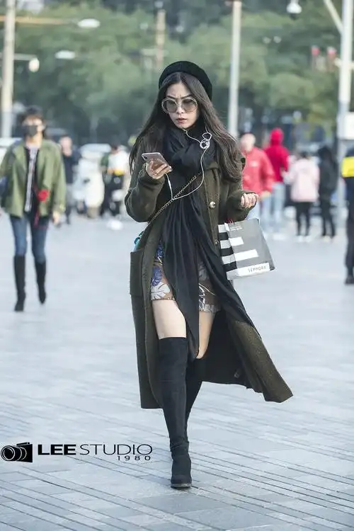 过膝长筒靴搭很好看,秀出大长腿,撩汉神器