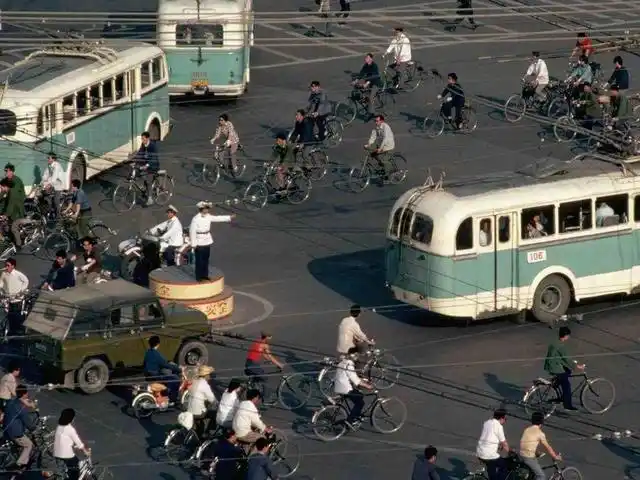 触动心灵的90年代初老照片!一刹那感觉自己老了!