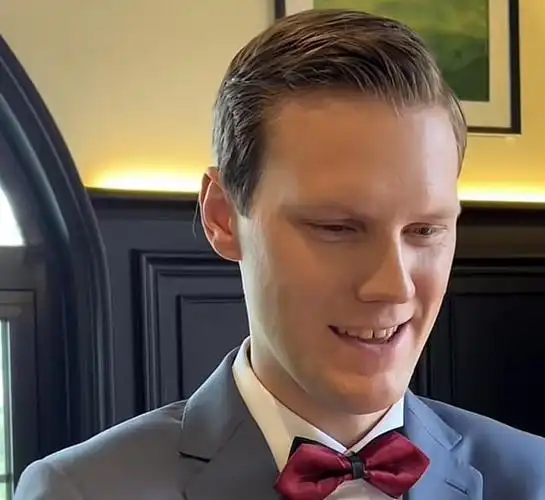 恭喜!网红"老外克里斯"正式迎娶山东姑娘,怀疑似新娘照片曝光