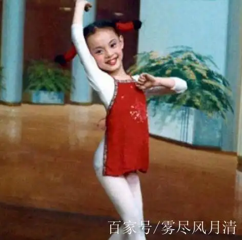 唐嫣的童年照:唐嫣的这张童年照如果你都认得出是唐嫣,那你真的就是