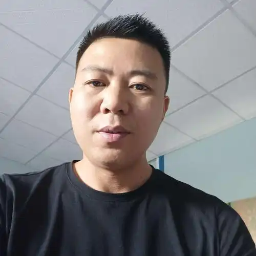 42岁离异男征婚照片(id:5298566)_广东深圳征婚交友_我主良缘网