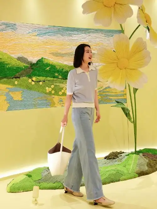 跟随博主的镜头,打卡#elsewhere诗逸画卷美术馆#  走进满盈人文艺术