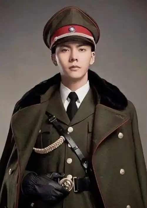 8位军阀装最帅的男星,千玺意气风发,看到朱一龙:想当军阀太太_观众_造