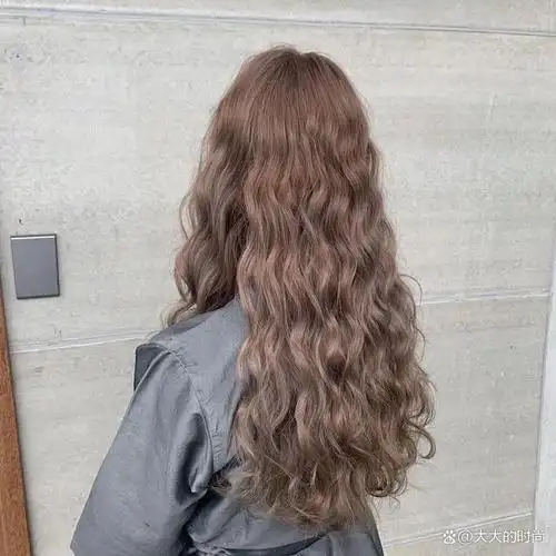 辛芷蕾的复古羊毛卷怎么卷