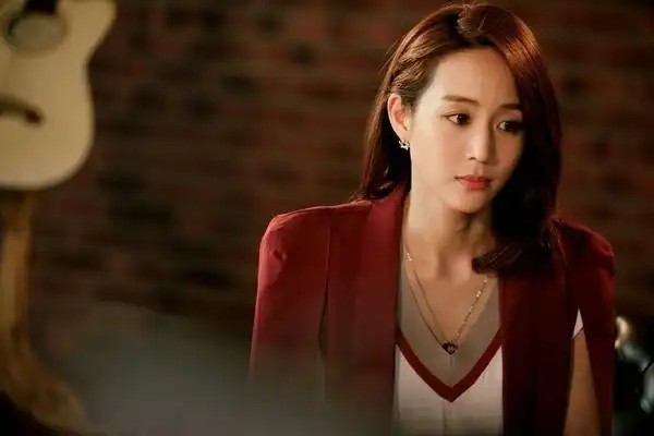 zt《深夜食堂》张钧甯扭转口碑 十八般哭戏感动观众