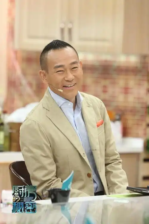 50岁林保怡学京腔舌头打结 葛优爆笑躺枪